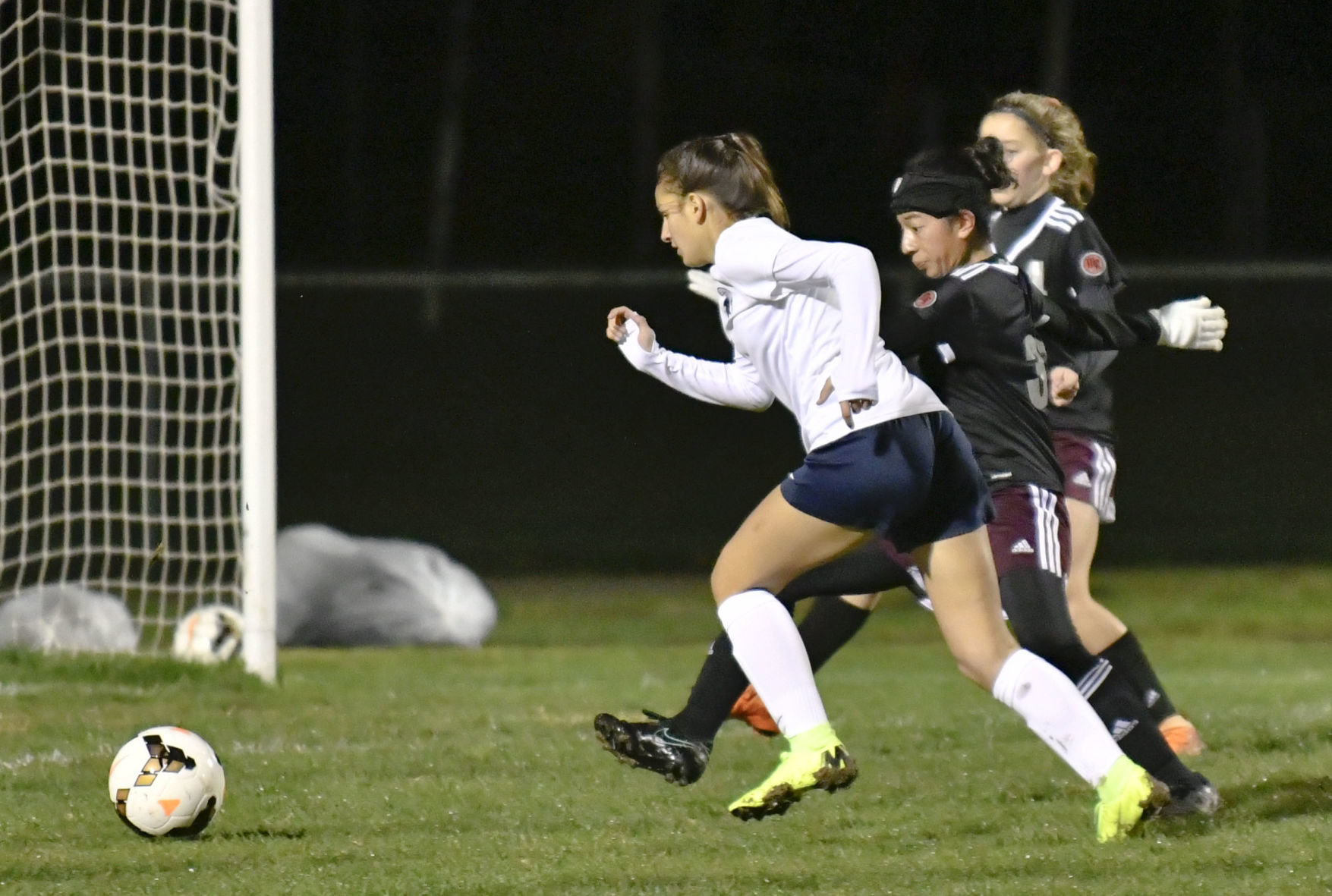 020119 OA NHS g soccer 11.jpg